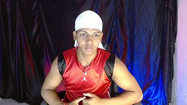 zoriel bigcock online show from 06/11/26, 06:17
