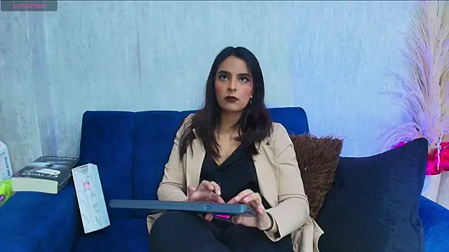 ShantalBr online show from 07/30/26, 04:33
