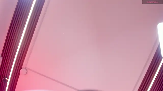 im chantal online show from 07/07/26, 07:23