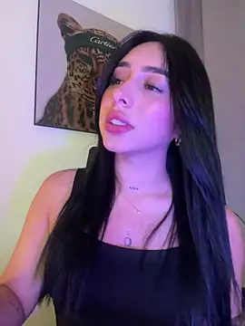IsabellaNoir  online show from 04/28/26, 10:15