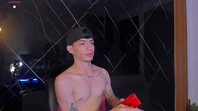  IanLark online show from 06/03/26, 04:04