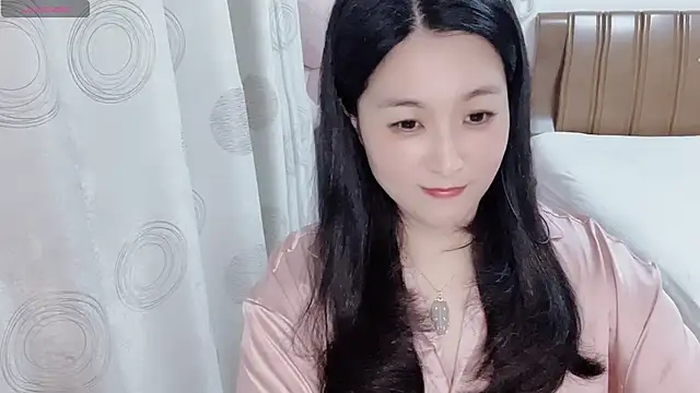 Snapshot of D-Misslu chatting on 06/11/26, 02:26 D-Misslu online show from 06/11/26, 02:26