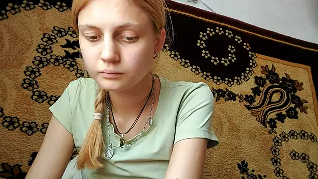 Snapshot of LunaLaday chatting on 07/07/26, 06:16 LunaLaday online show from 07/07/26, 06:16