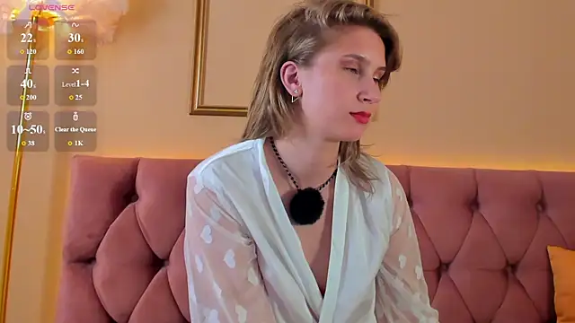 Lilianadaniels online show from 07/07/26, 06:58