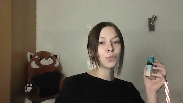 Snapshot of JuicyErika chatting on 05/06/26, 08:36 JuicyErika online show from 05/06/26, 08:36