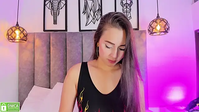 Snapshot of Vanne_Queen_ chatting on 06/24/26, 11:31 Vanne Queen online show from 06/24/26, 11:31
