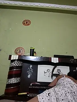 Priya 9945 online show from 07/27/26, 06:42