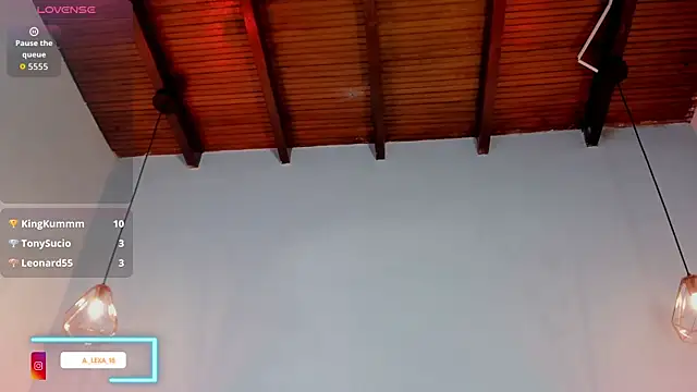 Snapshot of Alessia_blaze chatting on 05/16/26, 10:36 Alessia blaze online show from 05/16/26, 10:36
