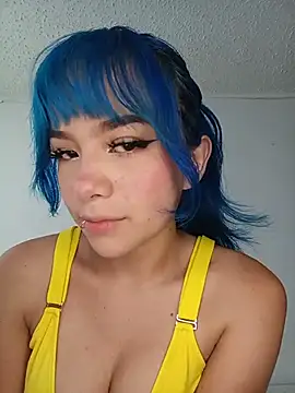 Snapshot of mistyyblue chatting on 05/30/26, 03:31 mistyyblue online show from 05/30/26, 03:31