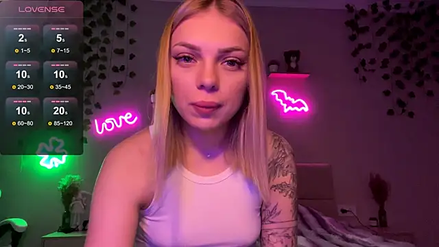 CandyRass online show from 05/24/26, 09:58