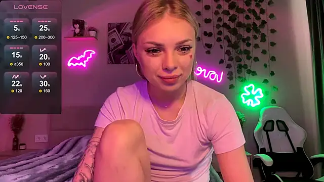 CandyRass online show from 05/30/26, 07:49