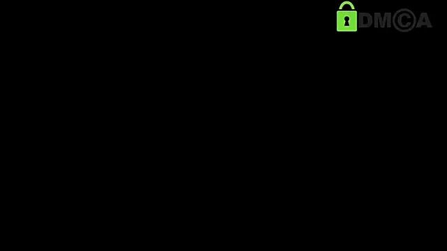Snapshot of raven_n_matt chatting on 06/10/26, 07:07 raven n matt online show from 06/10/26, 07:07