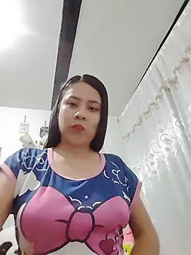 Nicol Alvarez1 online show from 06/30/26, 04:57