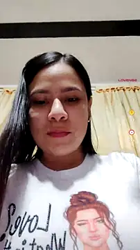 Nicol Alvarez1 online show from 07/01/26, 02:02