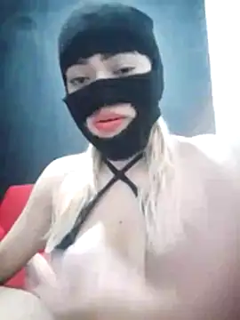 Snapshot of Hotkatii chatting on 05/19/26, 04:30 Hotkatii online show from 05/19/26, 04:30