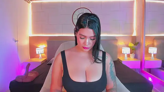 Megan charles  online show from 07/10/26, 11:46
