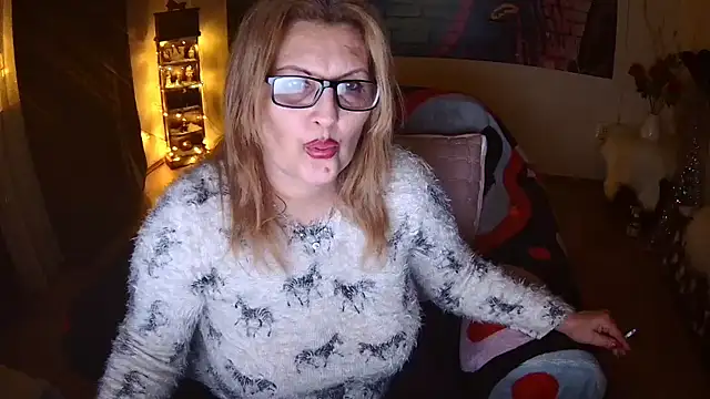 Divineblond online show from 01/16/25, 09:40