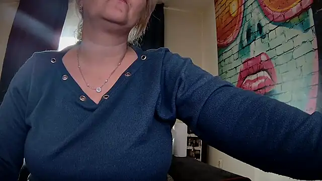 Divineblond online show from 01/29/25, 09:55