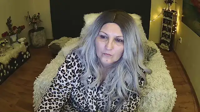 Divineblond online show from 02/06/25, 01:27