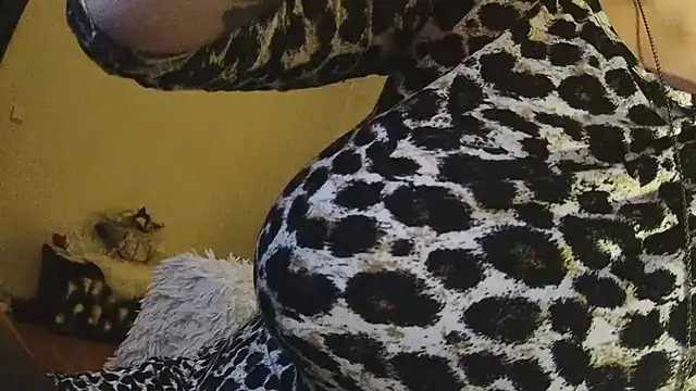 Divineblond online show from 02/14/25, 02:18