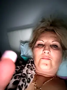 Divineblond online show from 09/30/25, 07:41