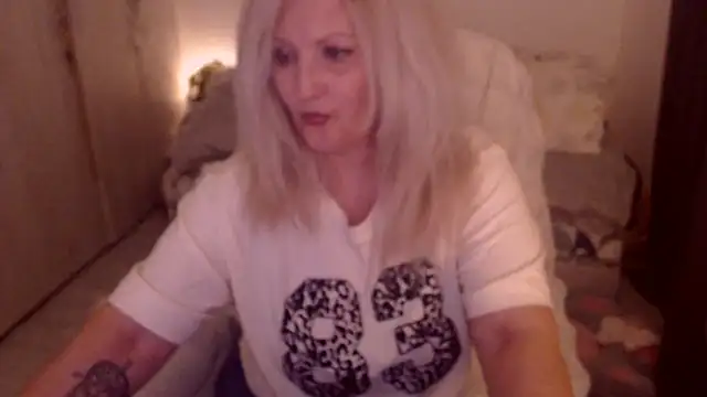 Divineblond online show from 03/07/26, 08:39