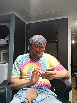bwcloverboy2 online show from 06/04/26, 03:34