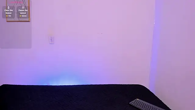 Charlotte grayx online show from 07/25/26, 06:00