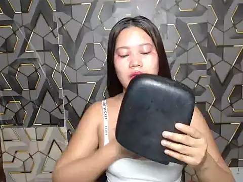 ur prettychelsie online show from 06/03/26, 06:35