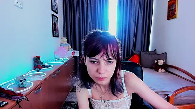 MiniLysii online show from 06/22/26, 05:48