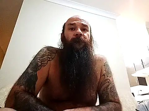 duzzarulz421 online show from 05/18/26, 02:34