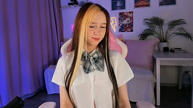 Luvienne Belle online show from 06/02/26, 02:13