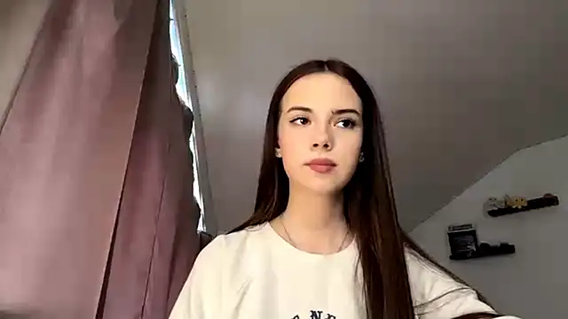 JoellaGrode online show from 06/14/26, 04:42