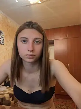 Snapshot of MilaShka29 chatting on 05/31/26, 02:46 MilaShka29 online show from 05/31/26, 02:46