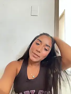 SaryJonex online show from 05/10/26, 04:34