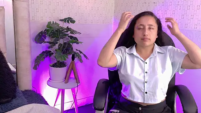 Snapshot of Sammy_N_Ithan chatting on 04/30/26, 11:16 Sammy N Ithan online show from 04/30/26, 11:16