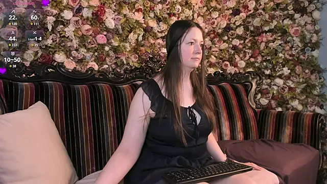 Snapshot of NellieBev chatting on 05/24/26, 06:35 NellieBev online show from 05/24/26, 06:35