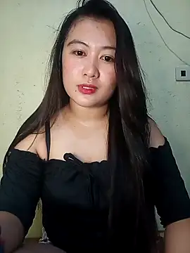 Snapshot of Rosejean chatting on 05/03/26, 05:19 Rosejean online show from 05/03/26, 05:19