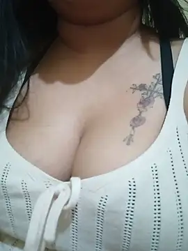Rosejean online show from 06/15/26, 04:58