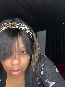 NittanyLioness online show from 06/01/26, 02:19