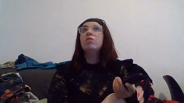 miss16 online show from 05/18/26, 12:00