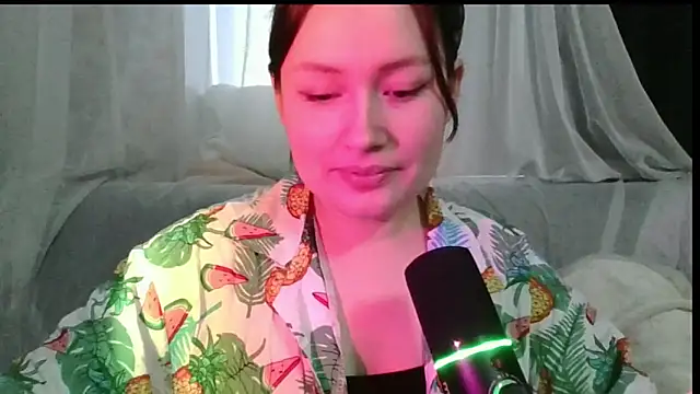 Snapshot of Tendre_Amelia chatting on 05/21/26, 05:20 Tendre Amelia online show from 05/21/26, 05:20