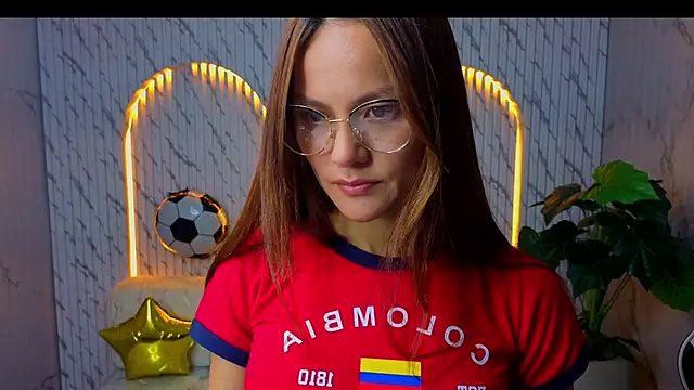 Antonella Tx  online show from 06/23/26, 12:47