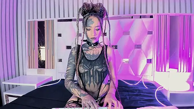 Lucy Doll8 online show from 07/30/26, 12:09