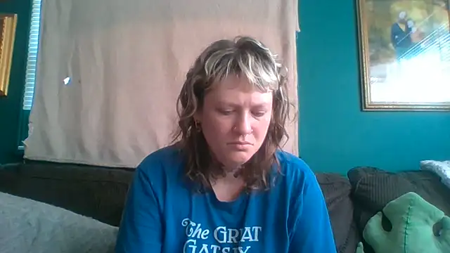 RosieSwitchBitch online show from 06/18/26, 02:21