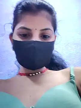 Snapshot of RUHI_1143 chatting on 05/02/26, 08:52 RUHI 1143 online show from 05/02/26, 08:52