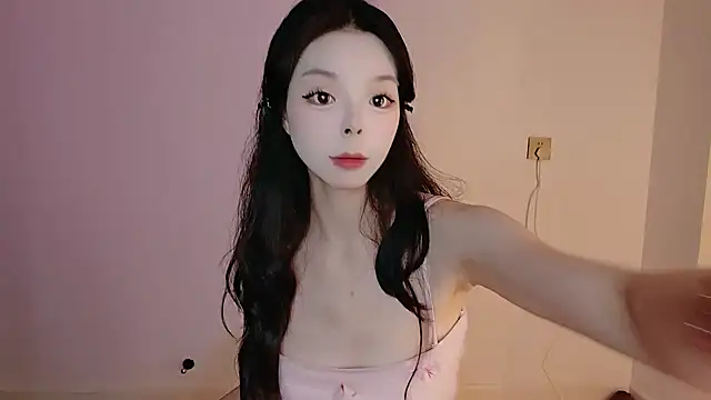 Snapshot of Zhizhi-99 chatting on 06/07/26, 06:55 Zhizhi-99 online show from 06/07/26, 06:55