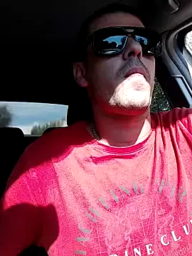 Snapshot of PanAlessio69 chatting on 06/12/26, 01:21 PanAlessio69 online show from 06/12/26, 01:21