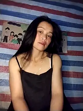 Snapshot of Onie116 chatting on 04/26/26, 12:47 Onie116 online show from 04/26/26, 12:47