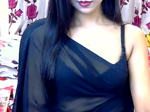 Alina Nur online show from 06/20/26, 07:49